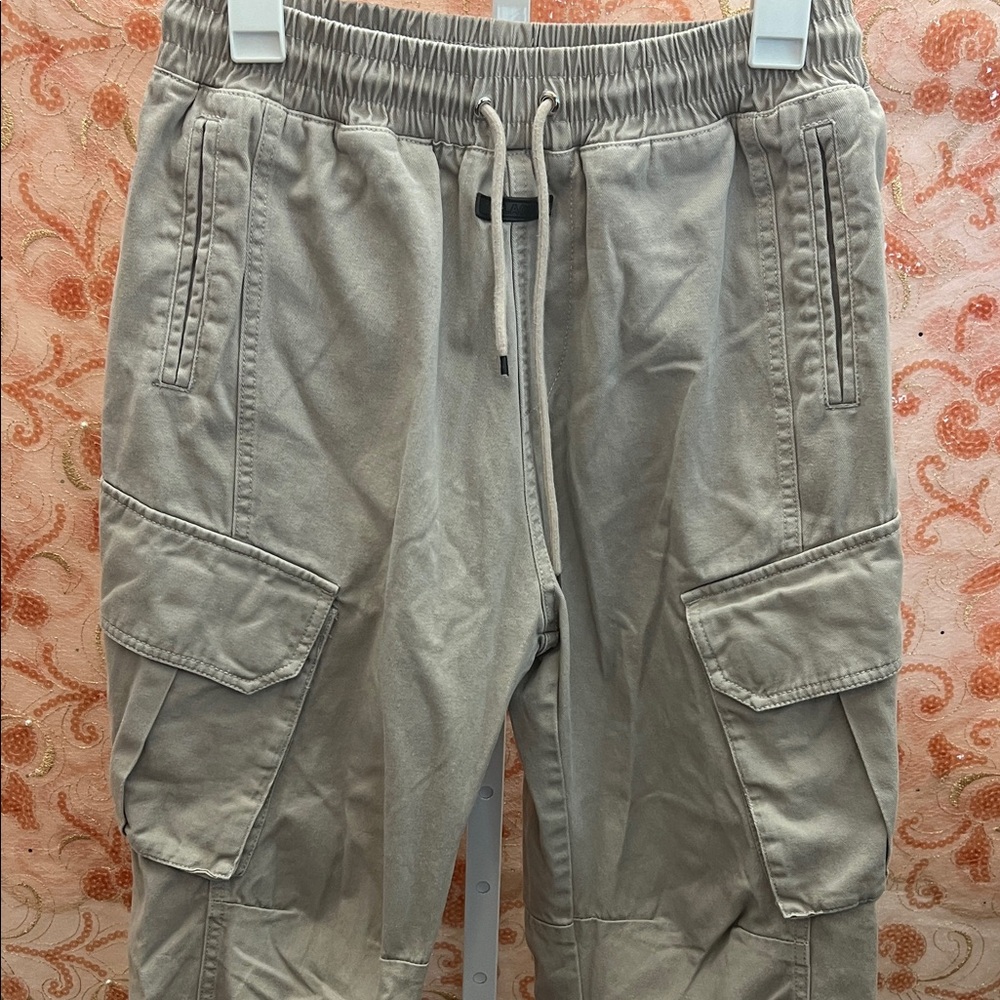 Black Men's Tan Cargo Pants with Elastic Waist Size 30  $29